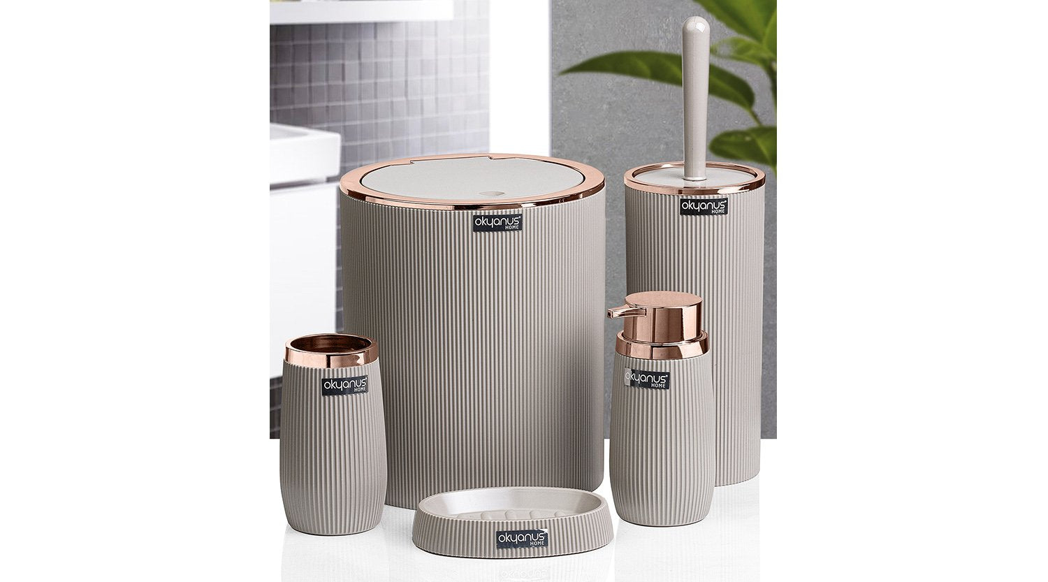 5-piece bathroom set, brass brown