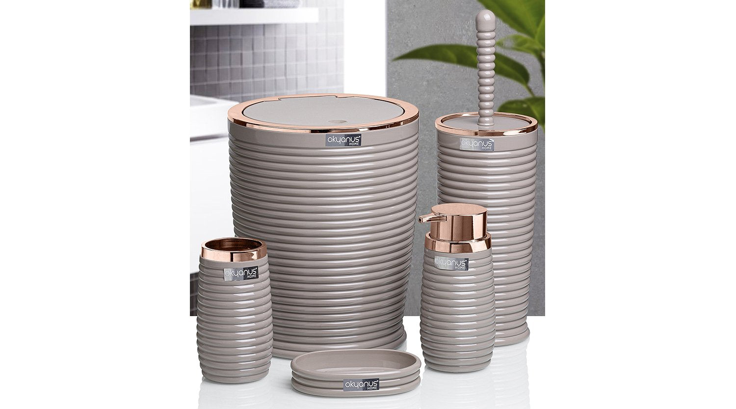 5-piece bathroom set, brass brown