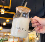 Milk mug with wooden lid