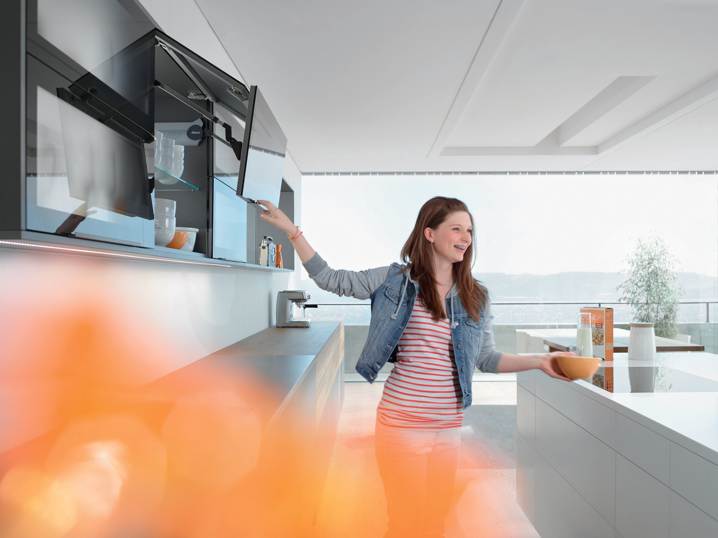 Aventos HF
