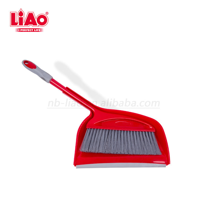 Dustpan & Cleaning Brush Set Liao C130016