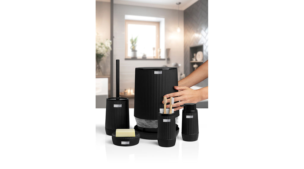 Nida 5-Piece Bathroom Set / black