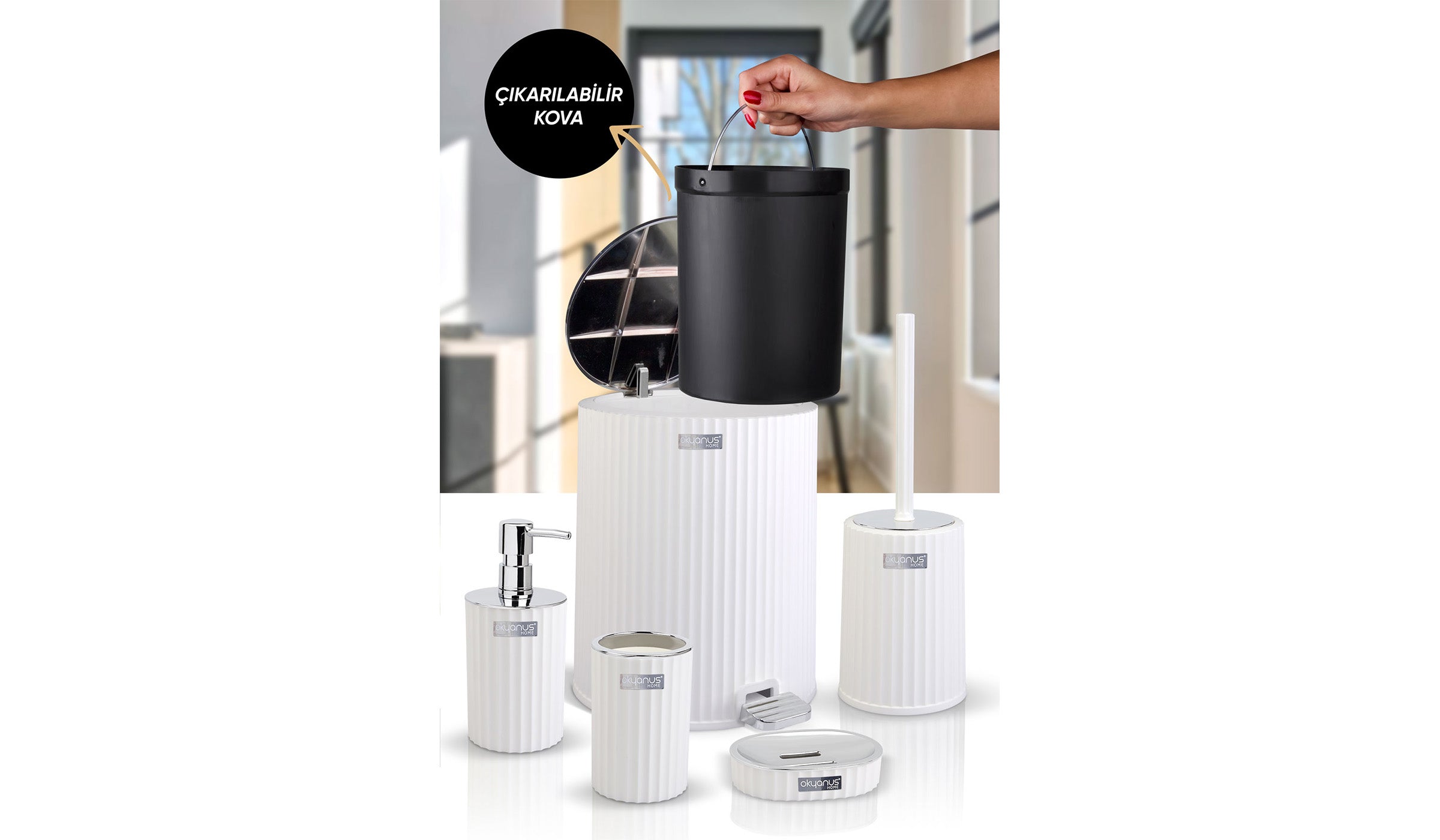 Coliseum 5-Piece Bathroom Set / Chrome - white