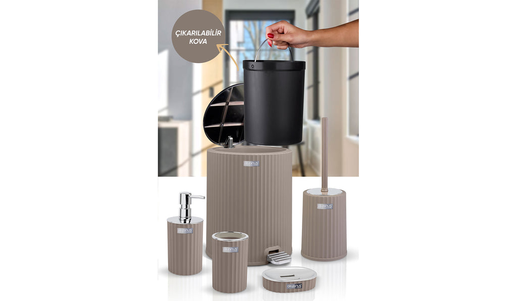 Coliseum 5-Piece Bathroom Set / Chrome - Brown