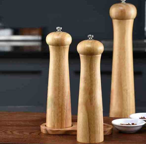 wooden classic Pepper Grinder big