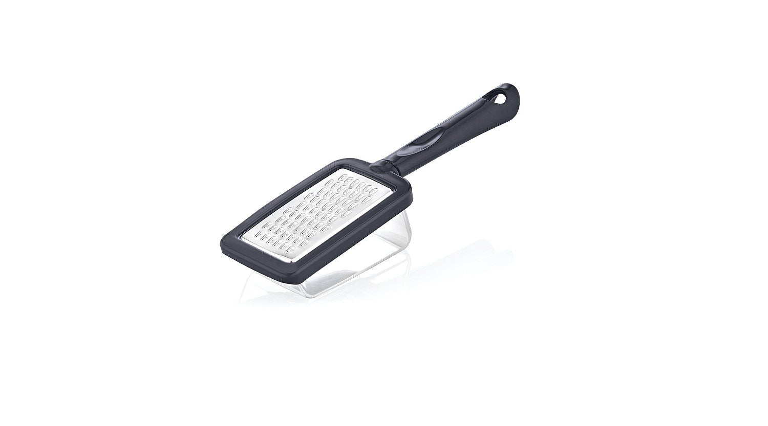 Grater with a tank