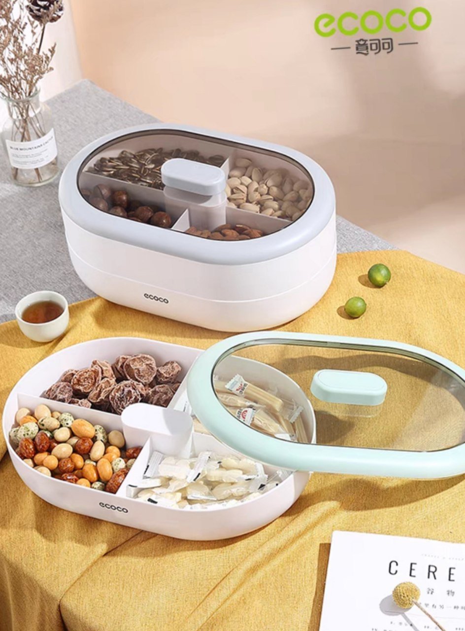 Ecoco snack plate divided into 2 layers