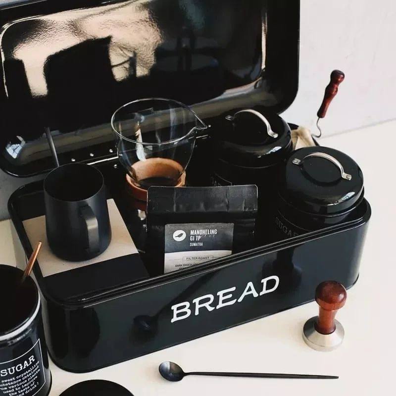 Metal bakery black